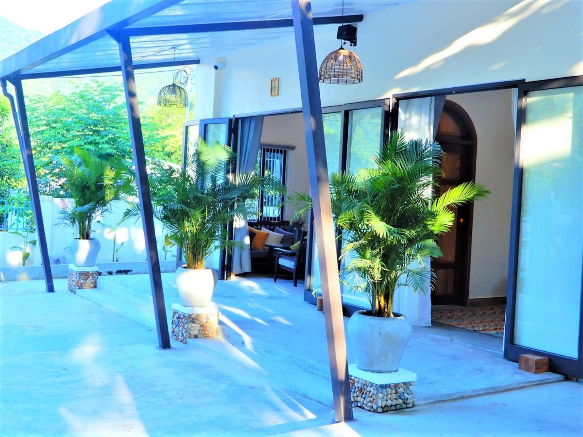 Crest House Beachside - Three-Bedroom Private House On Cham Island Hoi An Tân Hiệ エクステリア 写真